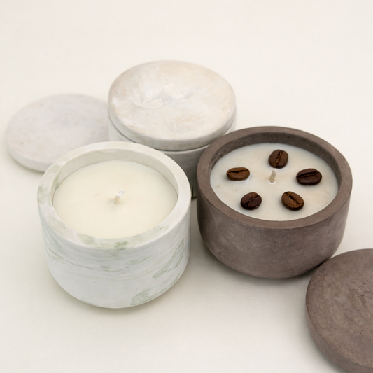 Set de 3 velas artesanales de Corazón de Café, Andalusian Jasmine, Christmas Tree (50 g c/u)