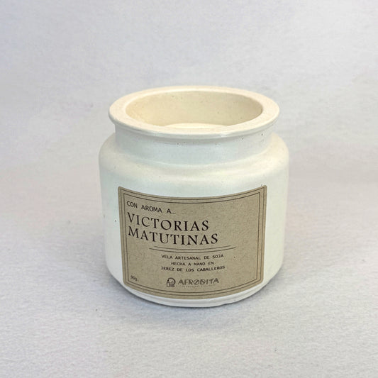 BLANCO - Vela Estándar con Tapa (90g) - “Con aroma a… Victorias Matutinas”