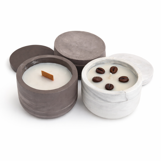 Set de 3 velas artesanales de Canela, Corazón de Café, Musk Tibetano (50 g c/u)