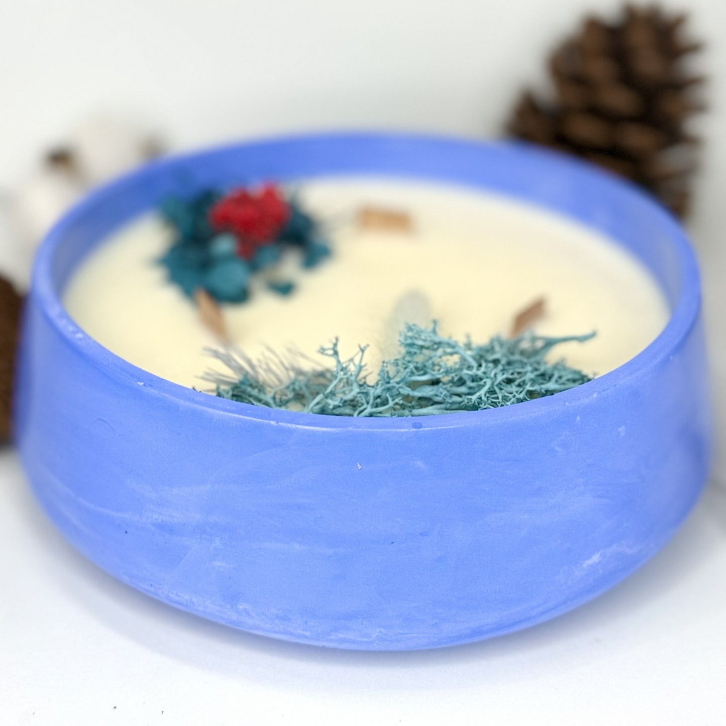 Vela Azul Eléctrico 600g – Vainilla con 3 mechas artesanales