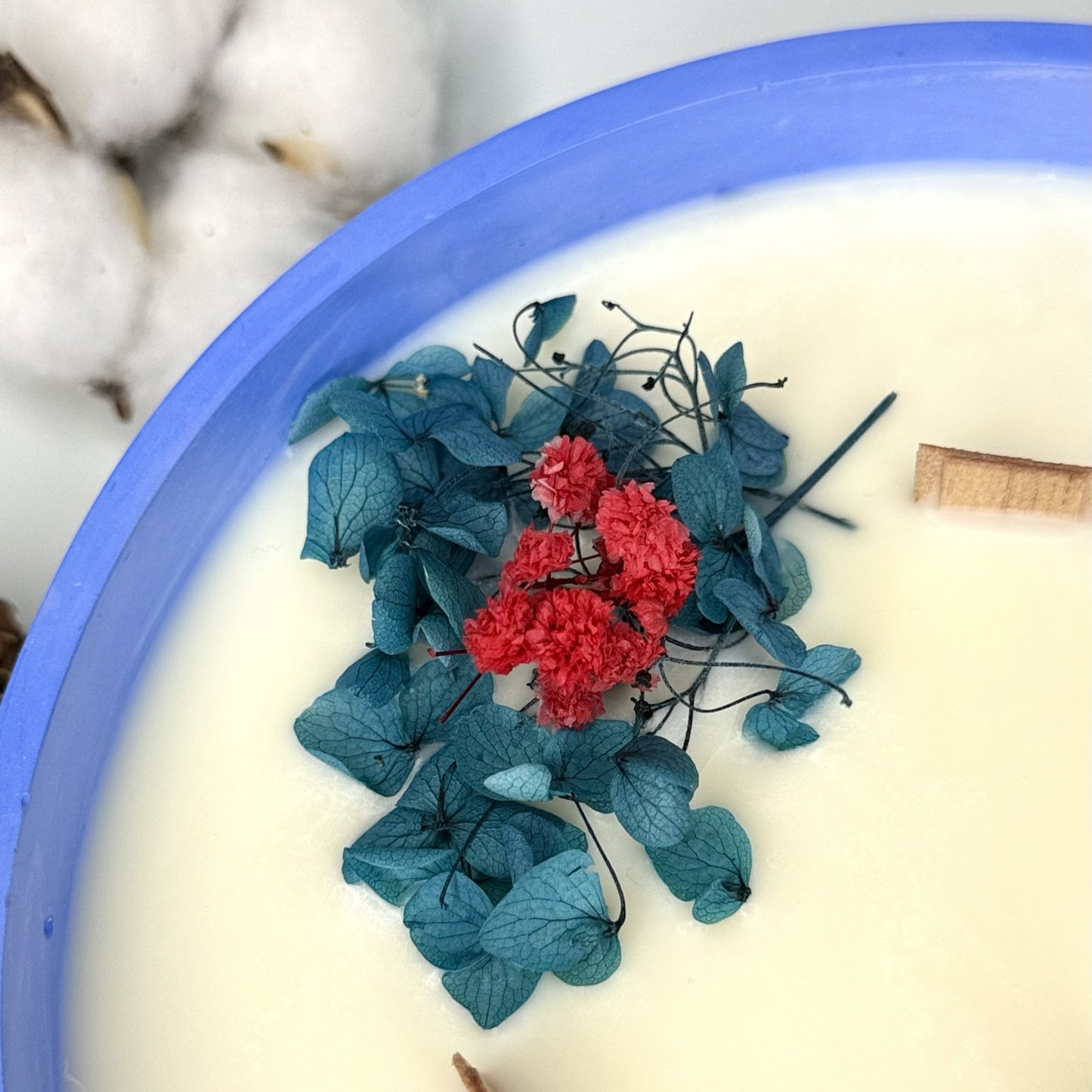 Vela Azul Eléctrico 600g – Vainilla con 3 mechas artesanales