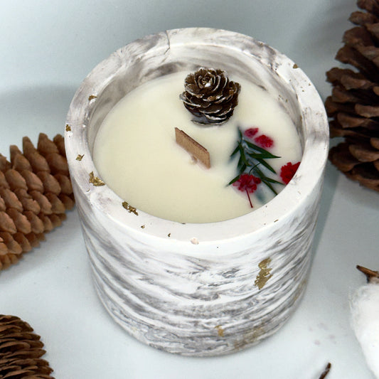 Vela Mármol Blanco-Gris 250g – Aroma Canela Navideña